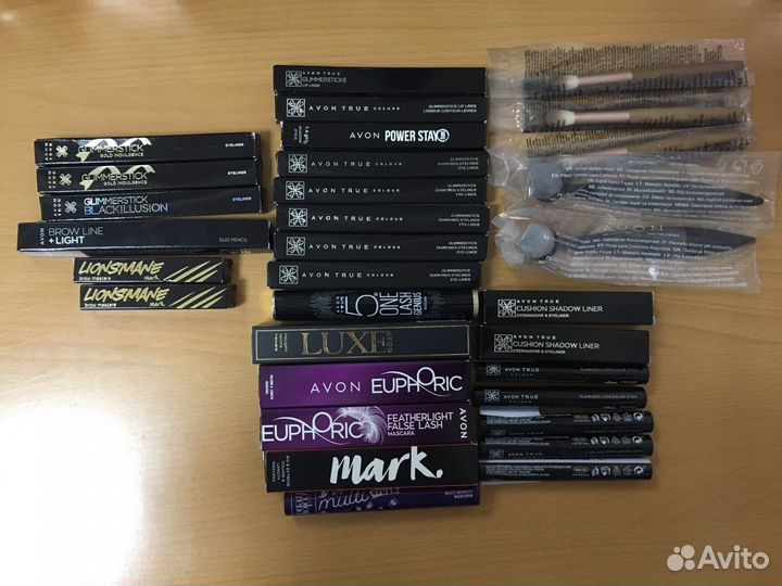 Декоративная косметика Avon