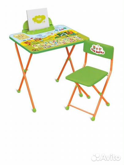 Комлект Детский стол и стул новый