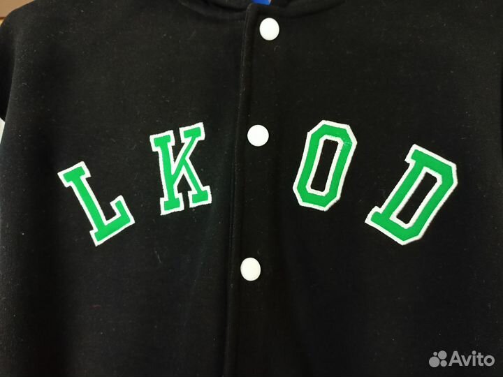 Куртка бомбер