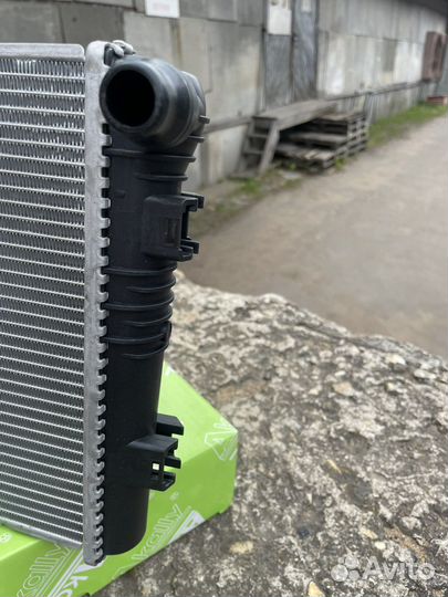 Дополнительный радиатор Mercedes w166