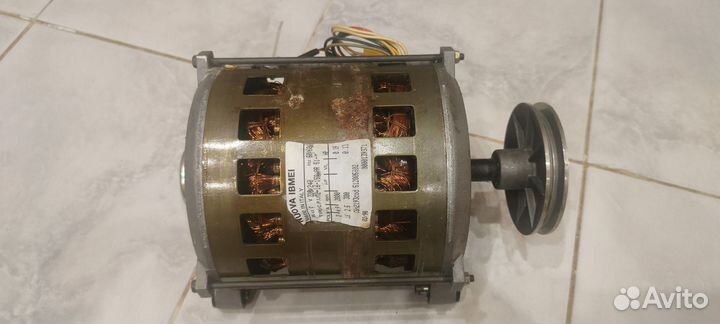 Двигататель стиральной машины