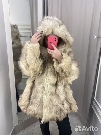 Шуба волк с капюшоном