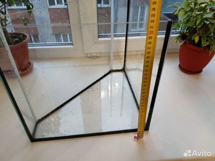 Аквариум с подсветкой