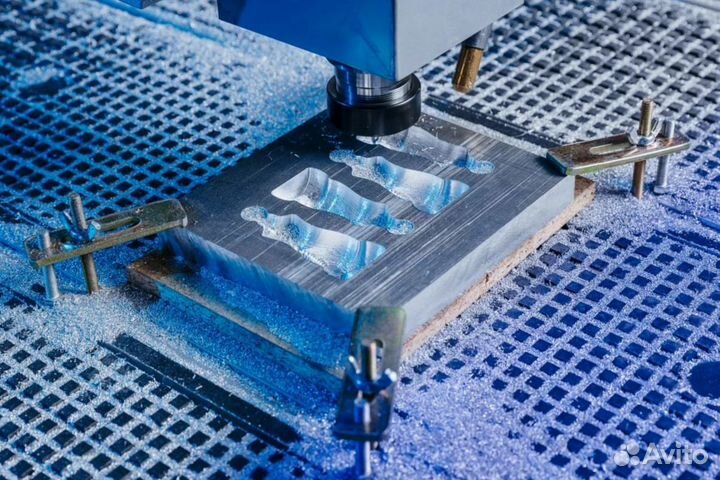 Фрезеровочный станок с чпу