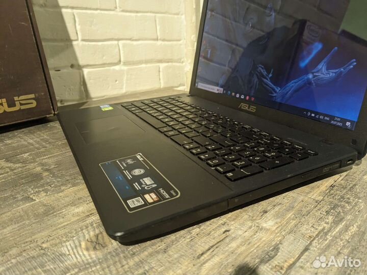 Отличный ноутбук Asus core i3/5gb/hdd500/nvidia
