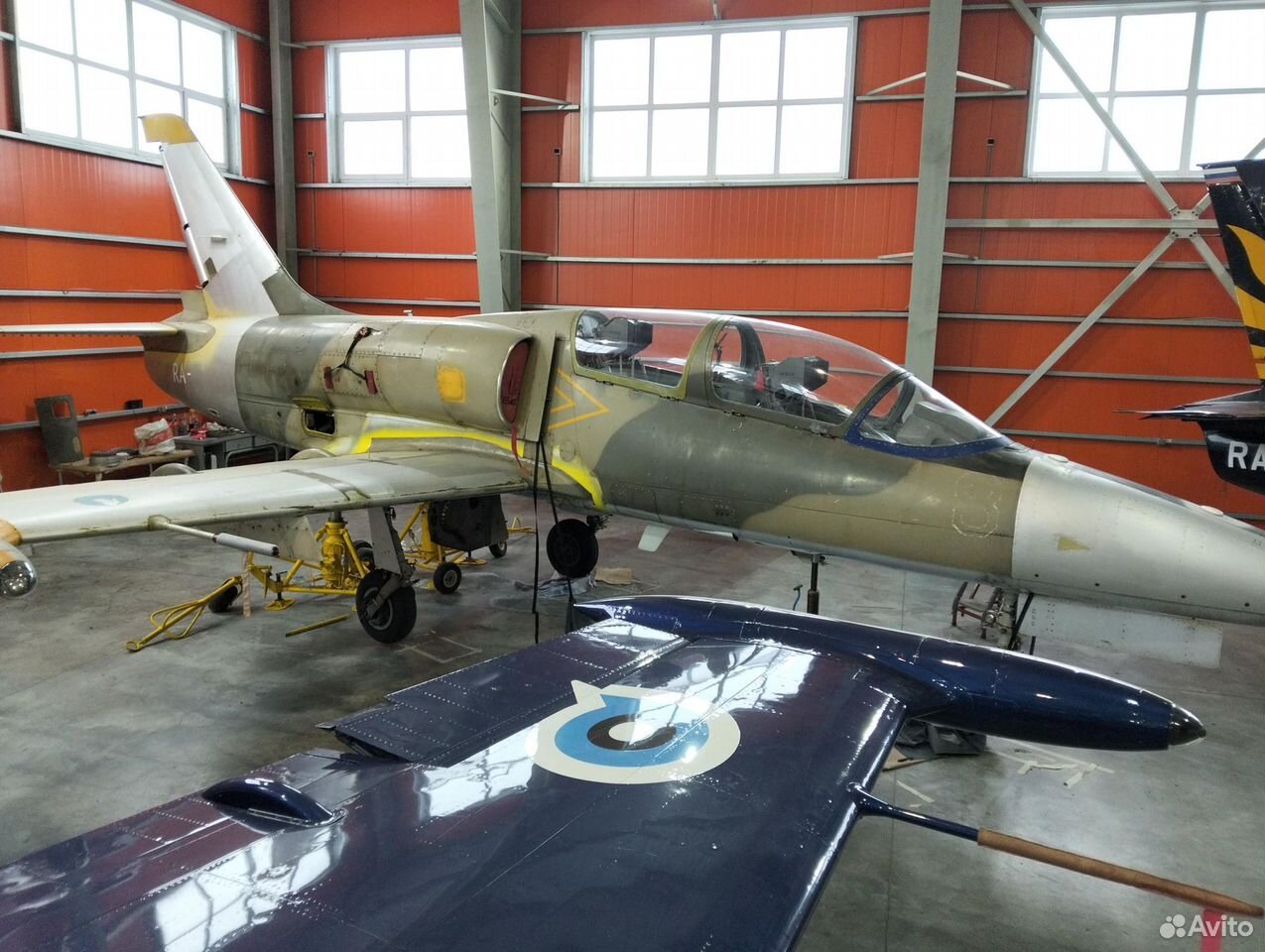 Самолет Л-39