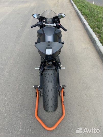 KTM 1190 RC8