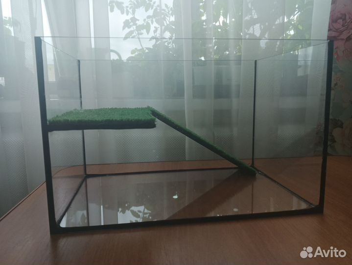 Террариум для красноухой черепахи