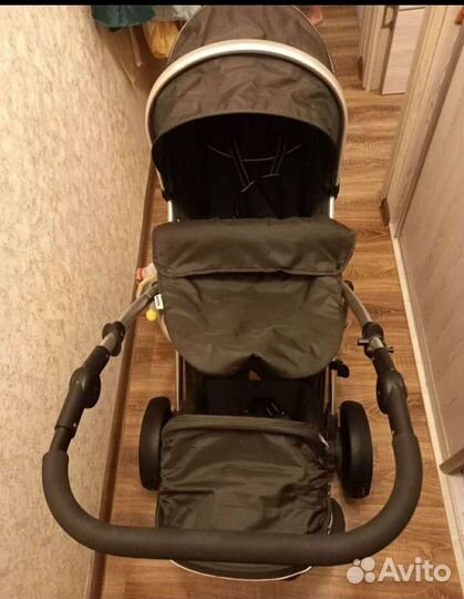 Коляска для двойни, погодок