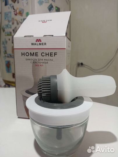 Емкость для масла с кисточкой