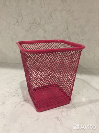 Стаканчик для ручек и карандашей