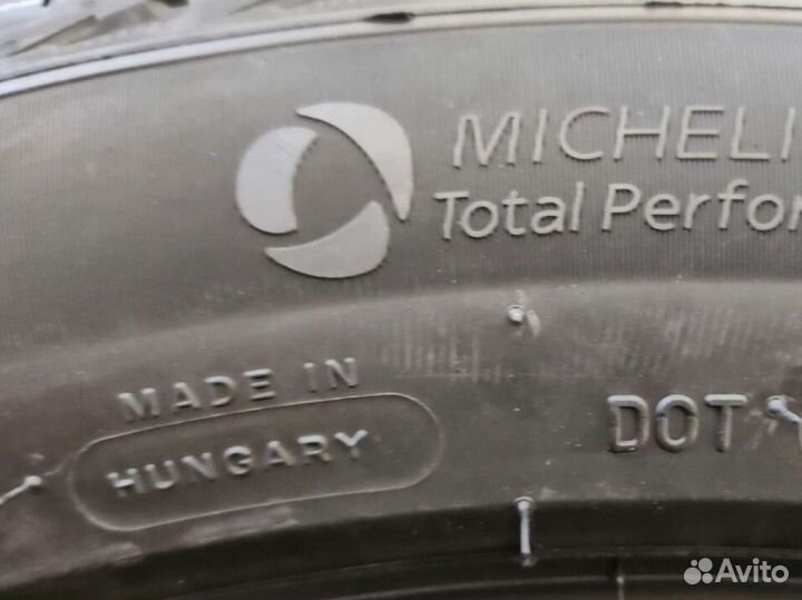 Michelin X-Ice Snow SUV 275/45 R22 112T