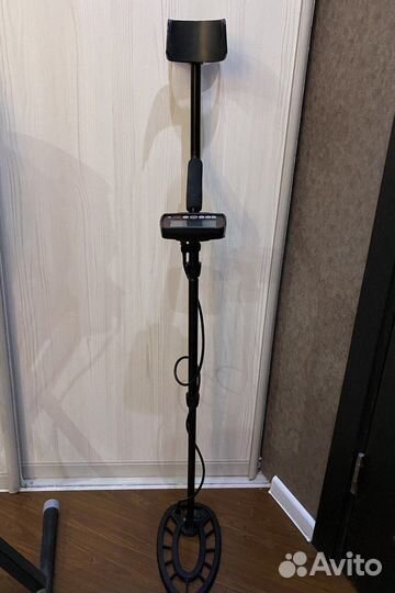 Металлоискатель Fisher Research Labs. F44