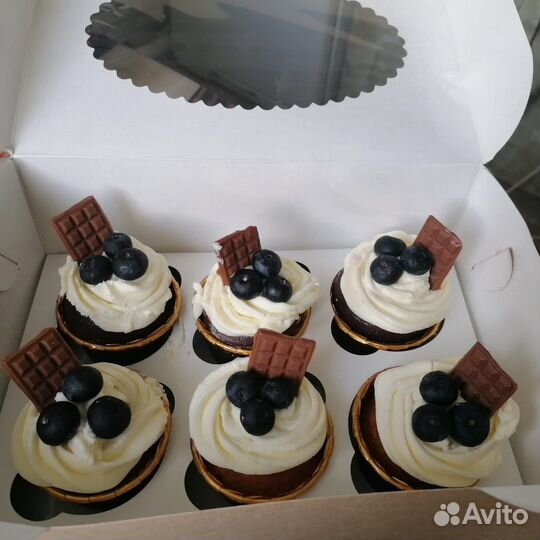 Клубника в шоколаде, шоко-буквы, капкейки