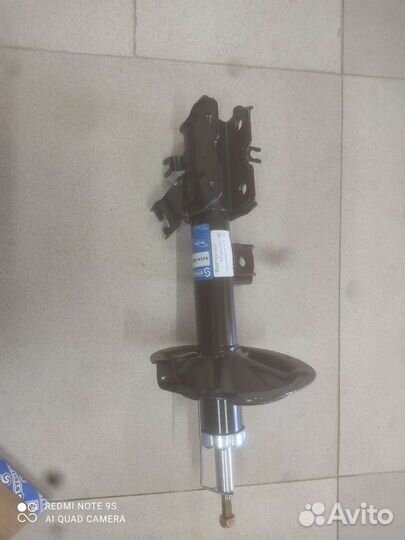 Амортизатор передний правый infiniti FX35