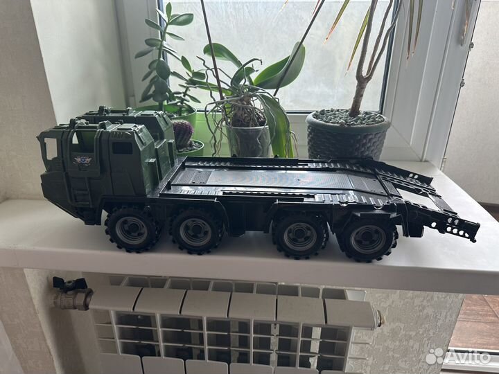 Машина эвакуатор игрушка