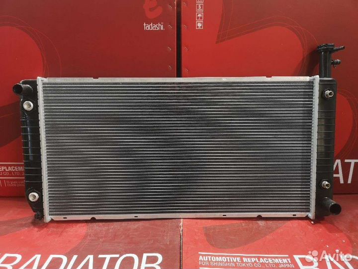 Радиатор двс chevrolet express 4.8