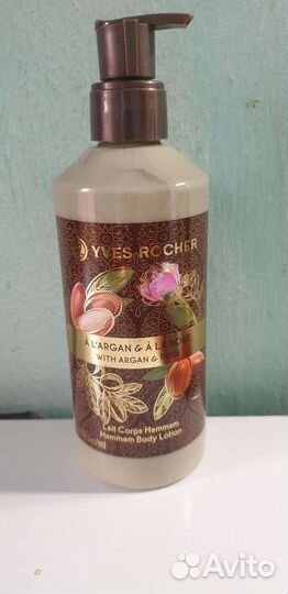 Гели для ванны и душа от Ив Роше. В ассортименте