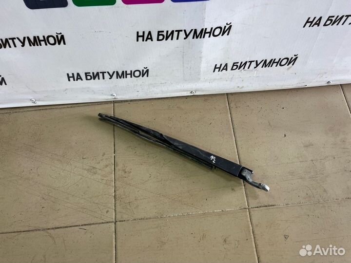 Поводок дворника задний Ford Focus 2