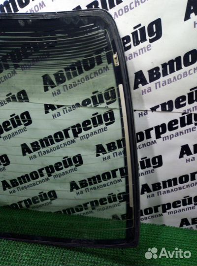 Стекло кузова заднее Toyota Camry SV40 4S-FE