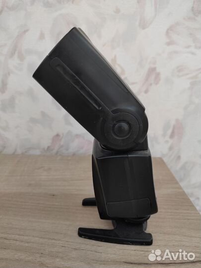 Фотовспышка yn 560