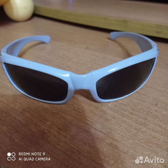 Солнцезащитные очки