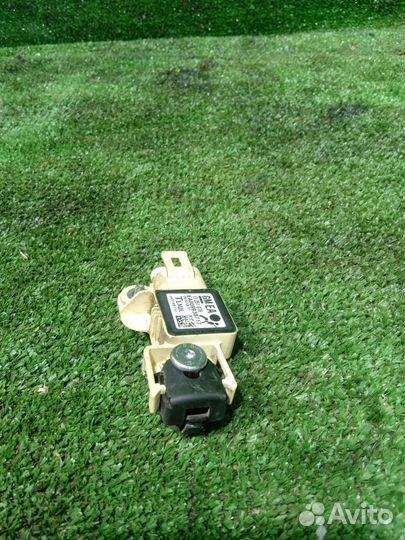 Датчик удара боковой Opel Astra
