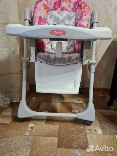 Стульчик для кормления Jetem