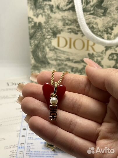 Цепочка с кулоном Christian Dior