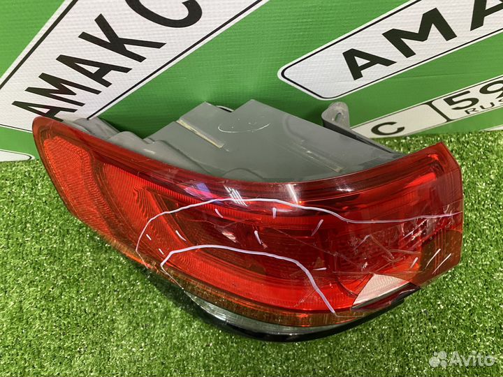 Фонарь задний левый наруж. jeep grand cherokee WK2