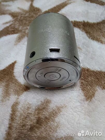 Музыкальная колонка