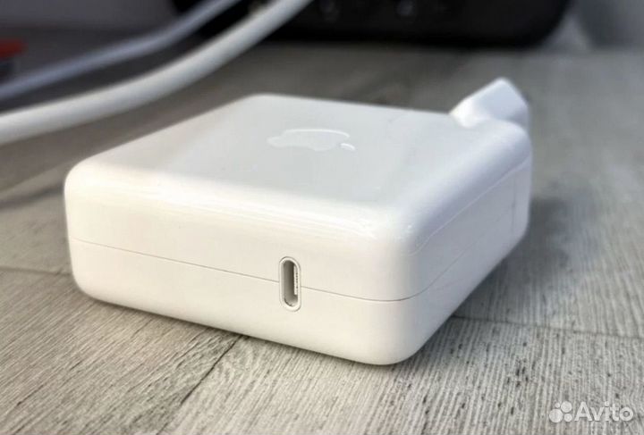 Блок питания для MacBook USB-C 61w