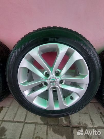 Колеса R 17 с зимней резиной йокохама
