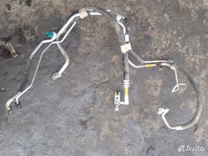 Трубки кондиционера Hyundai Accent