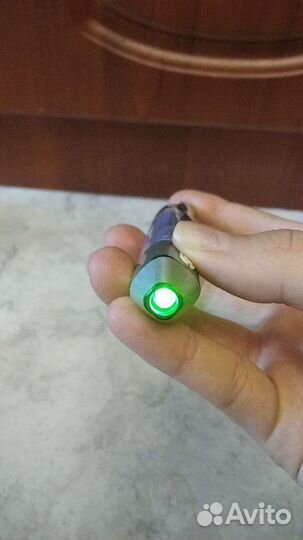 Зажигалка в виде ручки