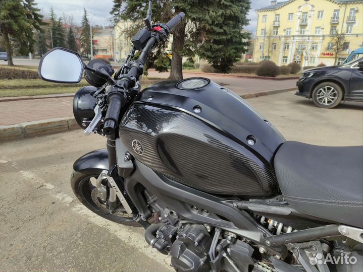 Yamaha XSR900 (MT-09)