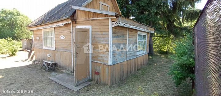 Дача 50 м² на участке 10 сот.