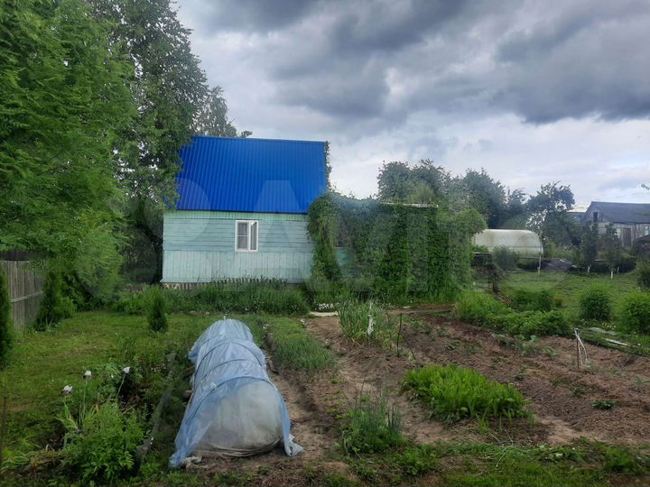Дом 20 м² на участке 6 сот.