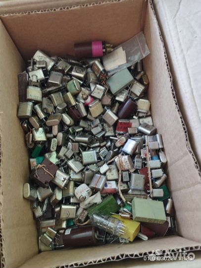 Кварцевый резонатор