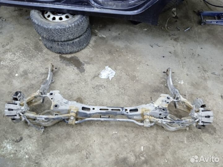 Балка задняя / подрамник задний Kia Ceed 2 JD