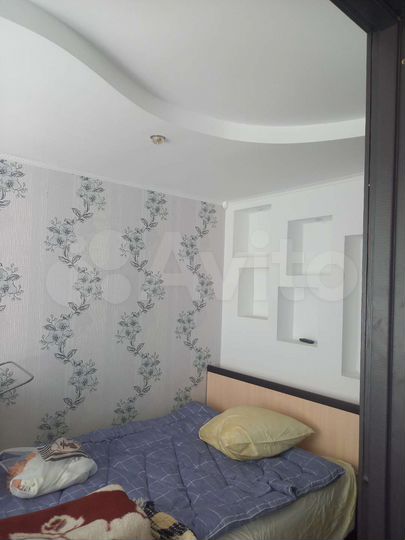 2-к. квартира, 42 м², 1/4 эт.