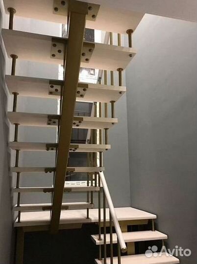 Лестница для офиса