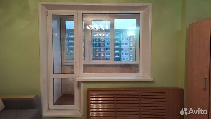 Балконный блок с дверью б/у