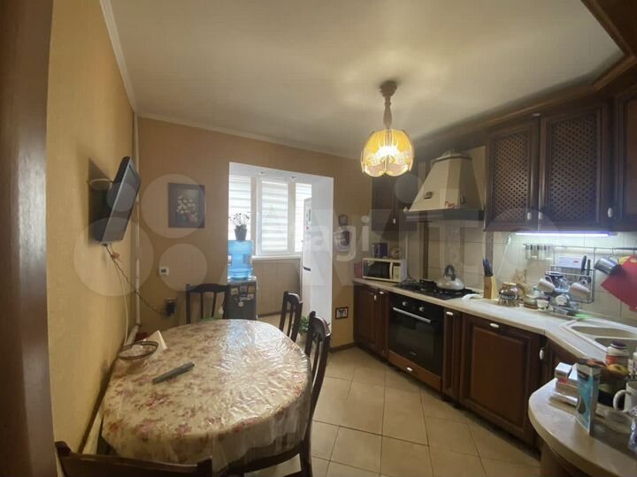 2-к. квартира, 51 м², 4/5 эт.