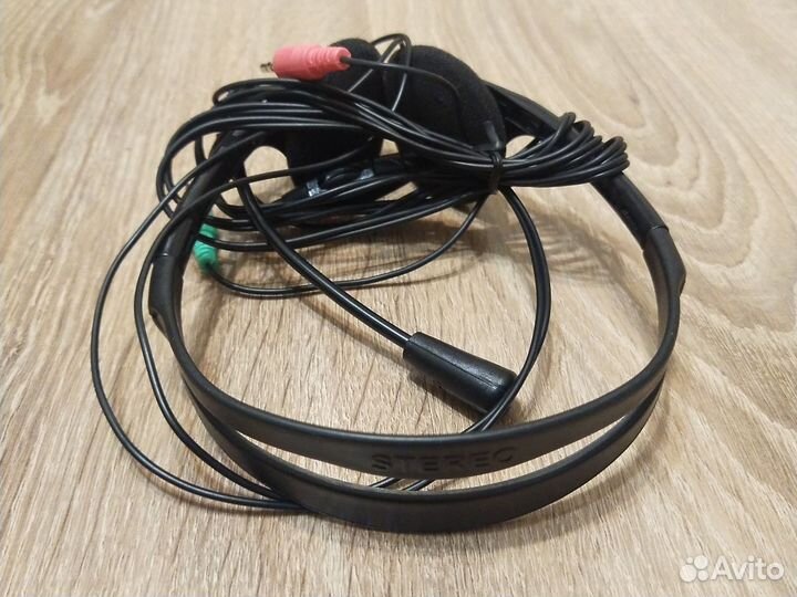 Наушники с микрофоном Defender HN102