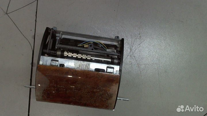 Дисплей мультимедиа Audi A8 (D3), 2003