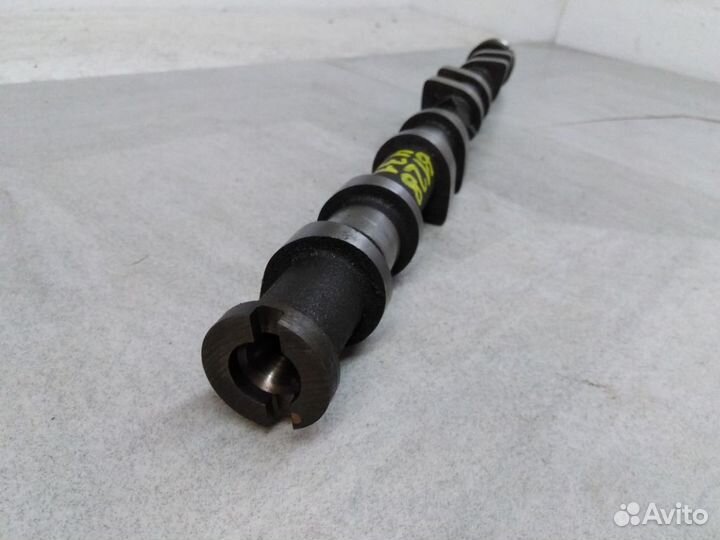 Распредвал выпускной