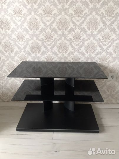 Стеклянная тумба