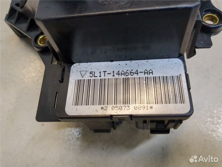 Шлейф руля Ford Expedition, 2005