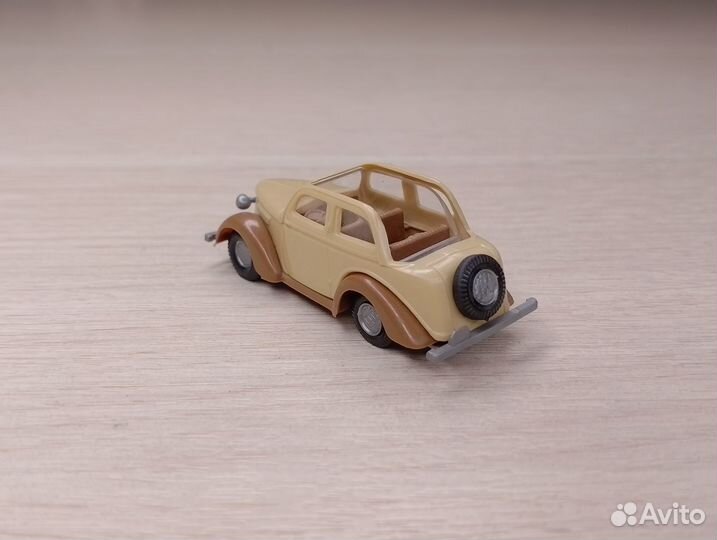 A29.2) Ford Eifel (1935-1940) Landole бежевая